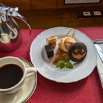 IVY COFFEE - 料理写真:アップルパイ＆マンデリン