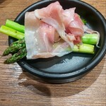 ワインビュッフェと肉 ブッチャーアンドワイン - 