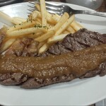 ワインビュッフェと肉 ブッチャーアンドワイン - 