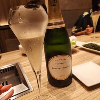 焼肉うしごろ 新宿三丁目店 - 