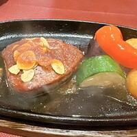びふてき洋食存じやす - 