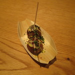 ラ・ボンヌターブル - チョコとラズベリー、たこ焼き風