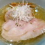 飯田商店 - 塩らぁ麺。