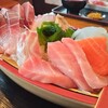 うおたみ - 「うおたみ定食（中トロ入り）¥2,200-」の舟盛り