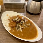 元町チキンカレーのお店 パルフェ - 
