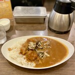 元町チキンカレーのお店 パルフェ - 