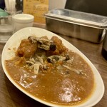 元町チキンカレーのお店 パルフェ - 