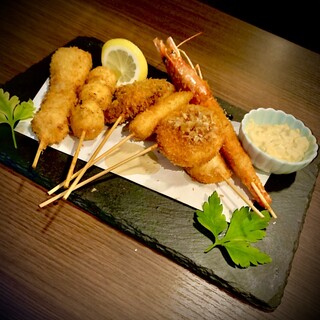 미우라 나무 계절 식재료를 활용한 새로운 꼬치튀김을 창조하다