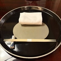 日本橋笈川 - おしぼりはとても良い香り
