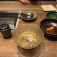 焼肉うしごろ 新宿三丁目店 - 
