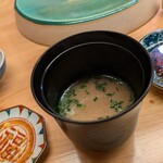 浪速 鮨波留加 - 味噌汁