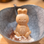 尾山台 山田 - マルサラ酒を使用したマスカルポーネ、 ガトーショコラの最中