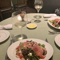 37 Steakhouse & Bar - 
