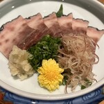 梅家 - クジラのさえずり、タレでも醤油でも美味しかった。