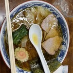 とら食堂 - ワンタン麺