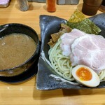 つけ麺 夢人 - 焦がしつけ麺の大盛り