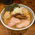 奈つやの中華そば