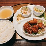 浜木綿 - 料理写真:若鶏甘辛秘伝ダレランチ