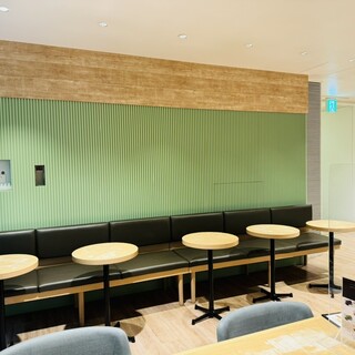 Tea Room Green_2