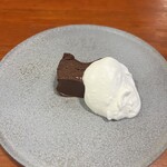 ラ・カーサ・ディ・テツオ オオタ - 