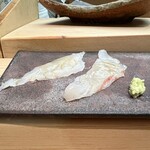 すし匠 - とらふぐの切り身と真鯛の切り身