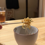 壱面 - ふぐの皮の湯引き