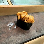 すし匠 - 馬糞雲丹軍艦