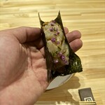 壱面 - ふぐとあん肝の手巻き寿司