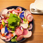 Ciel de mer - 日曜市のベジタブルサラダ