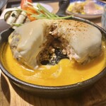 Meat Kitchen HARMER's GRILL - チーズたっぷりハンバーグ