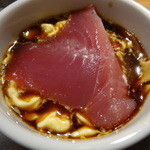 エスト！ジャパン - 初鰹は大蒜スライスとマヨネーズ醤油で