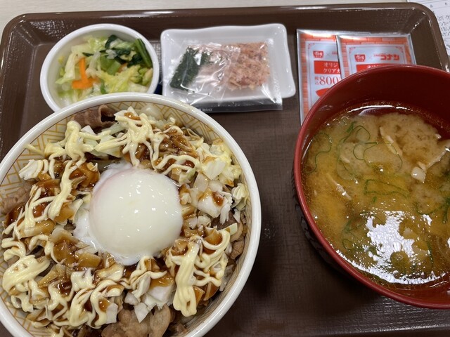 すき家 弘前中央店の牛丼 &ndash; 弘前市大町のおすすめ牛丼チェーン店