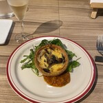 ルディック - トリュフとキノコのキッシュ  トマトソース