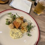 ルディック - サーモンミキュイ  レンズ豆のサラダ仕立て