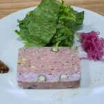 パパバジィ - 豚肉と鶏レバーのパテドカンパーニュ
