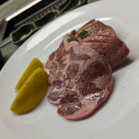 和牛とワイン 焼肉きゅうこん - 
