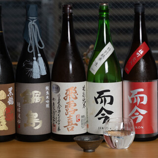 日本酒やワインは季節ごとに変更。ペアリング提案もしております
