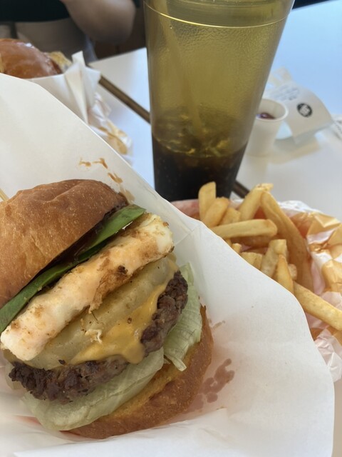 ハンバーガーショップ ジェッタバーガーマーケット （JETTA BURGER MARKET） - 北谷町