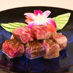 Food Salon 錦鯉 - 和牛サーロインの炒り焼き（マオタイ酒で仕上げます）