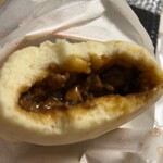 茶寮 - 3分の2にちぎったところ。ここで黒酢を垂らす。