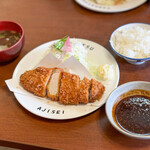 八千代味清 - ２０２４年１０月再訪：ロースカツ定食 味噌タレ☆