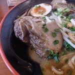 肉厚チャーシュー