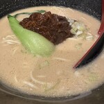 きんとうん - きんとうん麺
                                880円(税込)