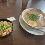 だるま大使 本店 - 