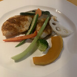 Au Depart Cinq fers - 別のメイン　真鯛のケイジャン焼