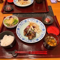 青山牛彩 - 