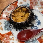北新地 〆。 - 山口県産　殻付き生ウニ