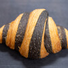 TORAYA BAKERY - 料理写真:2024.10 クロワッサン（290円）