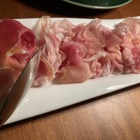 CUCINA Pagina - 生ハムの薄さに感激