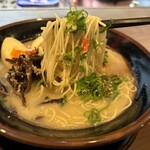 博多らーめん 万々 - 